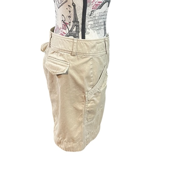 Banana Republic Khaki Skirt - Picture 2 of 8
